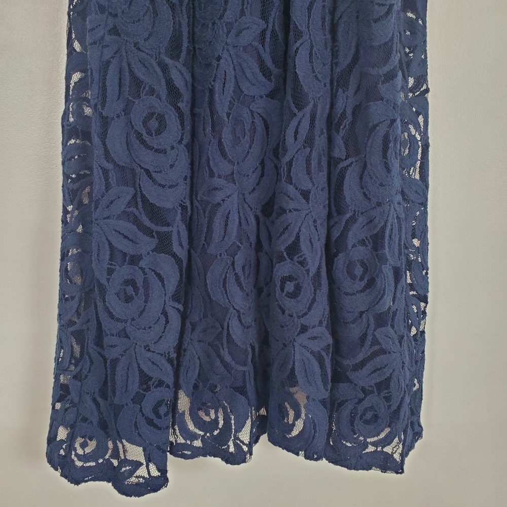 Altar'd state lace halter dress small - Picture 5 of 6